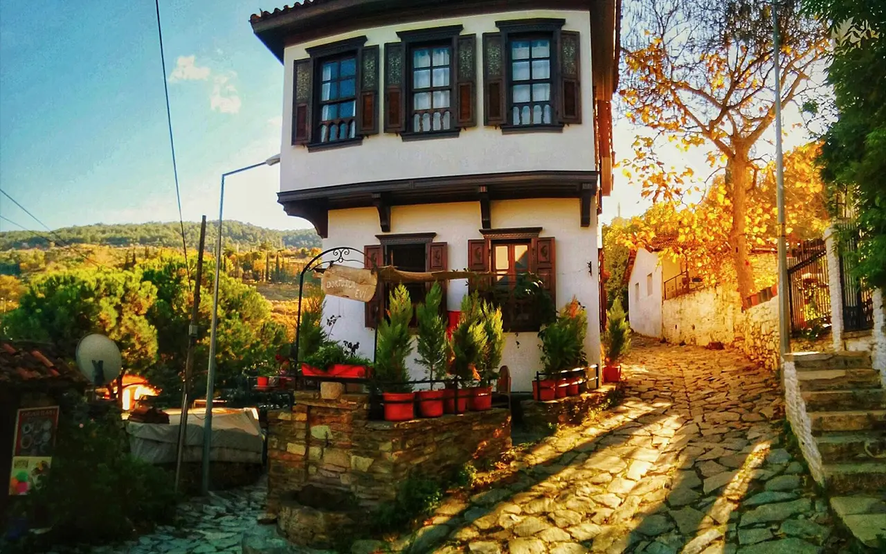 Şirince: Exploring the Enchanting Village of Wine and History in Turkey